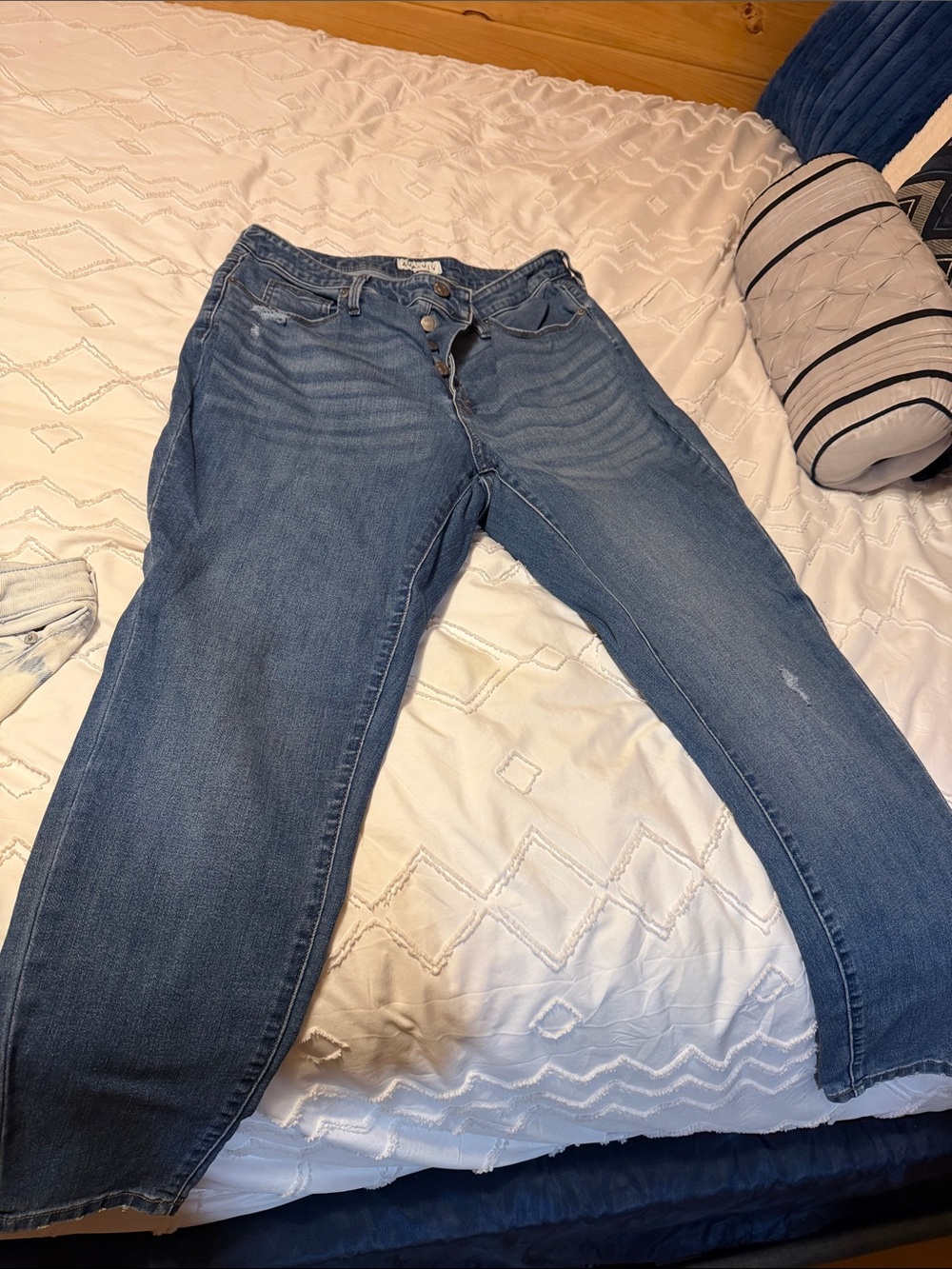 Ava & Viv Light Blue Boyfriend Jeans